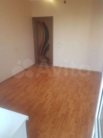 2-к. квартира, 65 м², 1/5 эт.