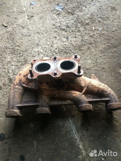 Коллектор выпускной Фольцваген Джетта 1.6