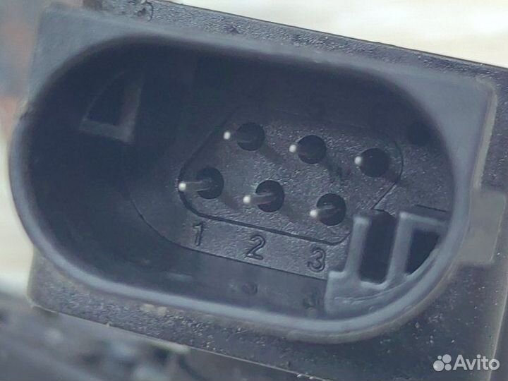 Датчик высоты дорожного просвета задний левый Bmw