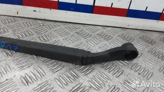 Щеткодержатель лобового стекла KIA cerato 1 (8AR17