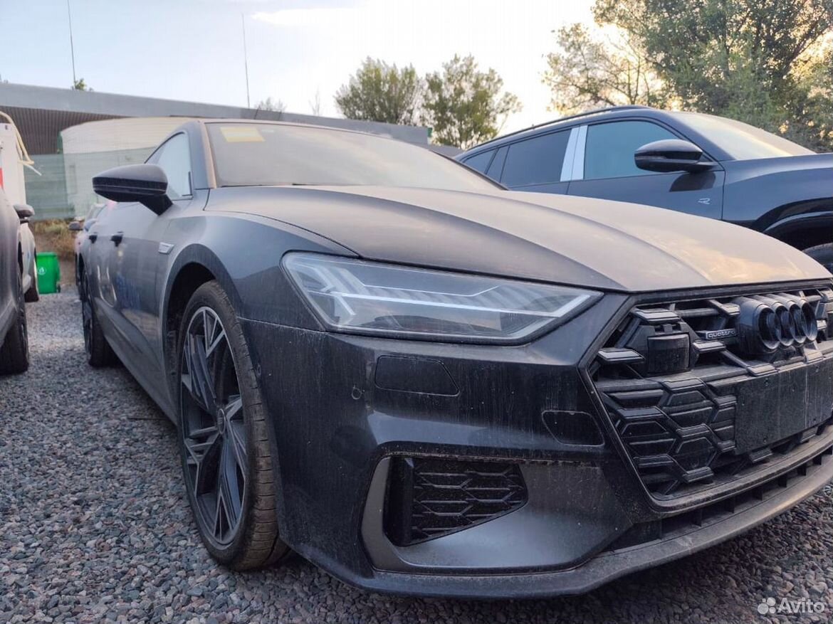 Audi A7L 2.0 AMT, 2026
