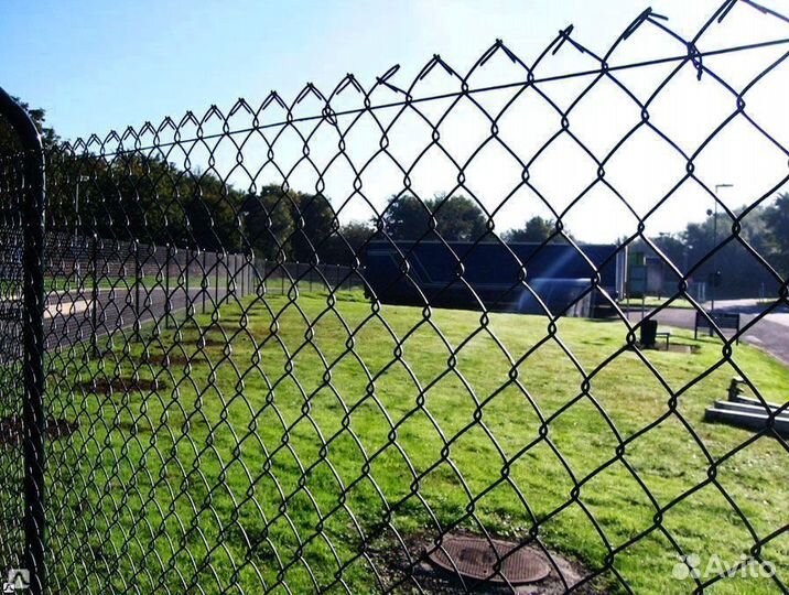 Забор под ключ из сетки рабицы