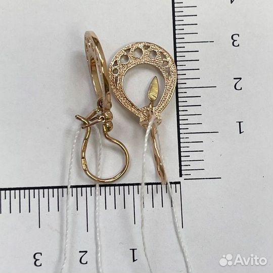 Золотые серьги