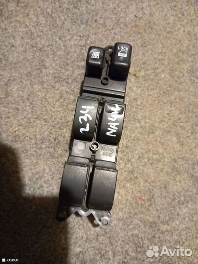 Блок упр. стеклоподьемниками на mitsubishi chariot