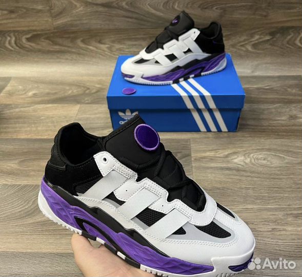 Кроссовки adidas новые