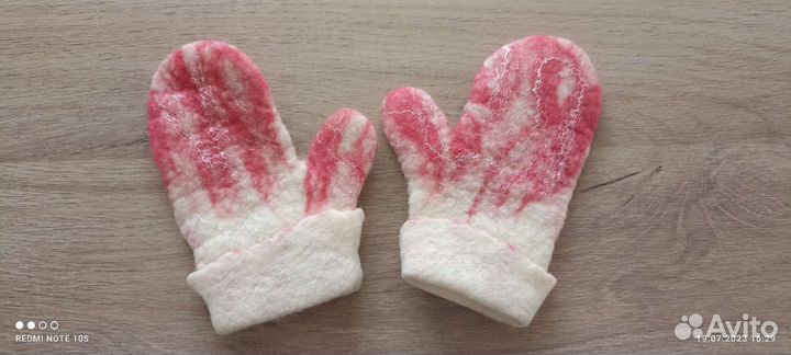 Варежки детские валяные