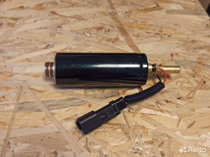 Бензонасос Evinrude 75 90 100 115, 135 150 175