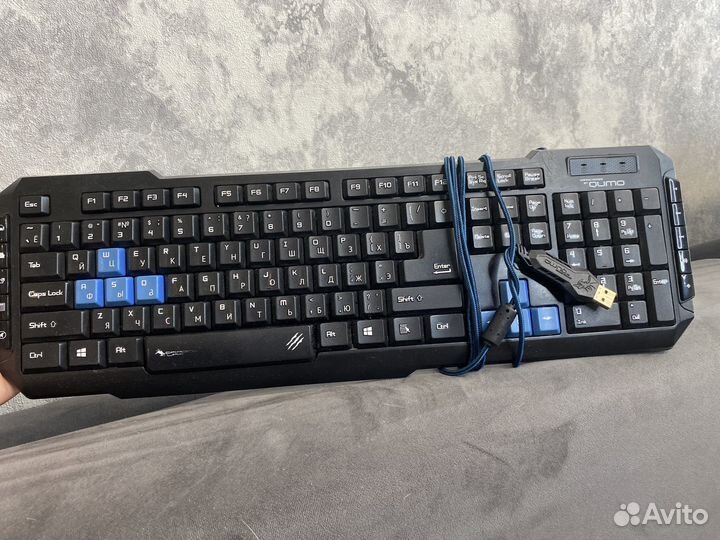 Игровая клавиатура Qumo Dragon War Desert Eagle