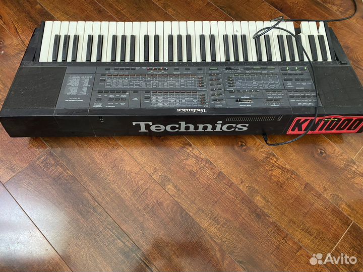 Синтезатор tehnics