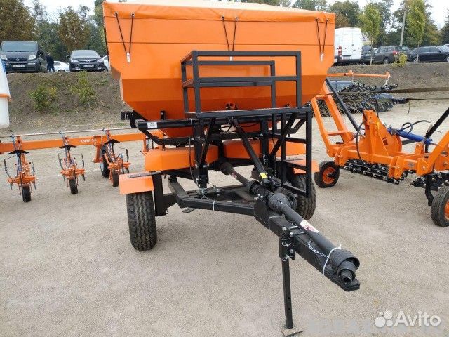 Разбрасыватель удобрений Unia MX-1000, 2022