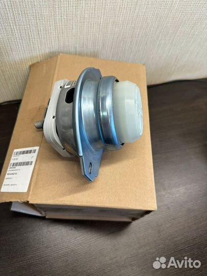 Подушка двигателя Land rover Range Rover sport