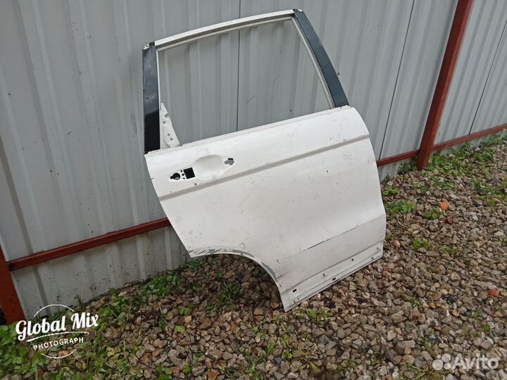 Правая задняя дверь Honda cr v 3 Хонда срв 3