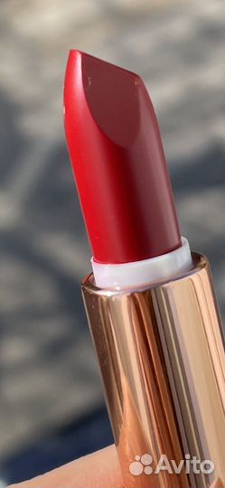 Помада Charlotte Tilbury