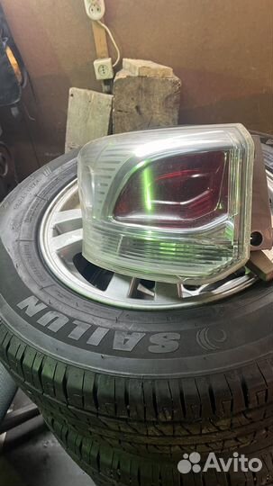 Задний левый фонарь mitsubishi outlander 3