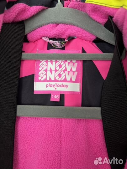 Зимний комбинезон для девочки