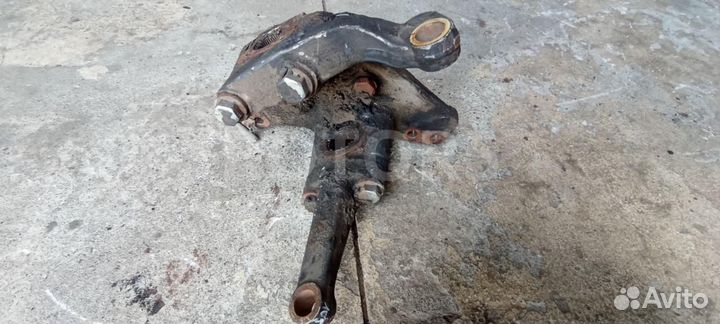 Цапфа передняя лев. DAF XF 105 2010 1731915