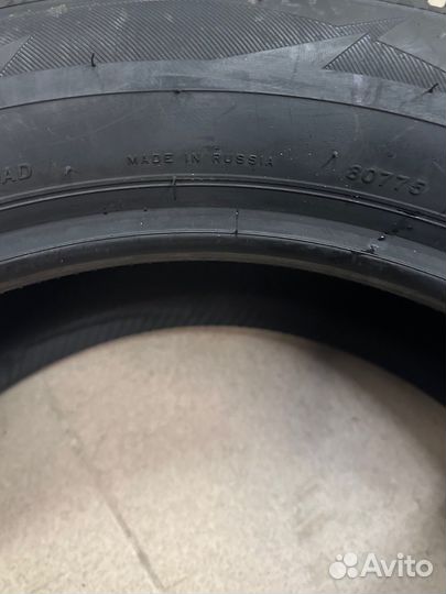 Bridgestone Blizzak Spike-02 225/55 R17 101T