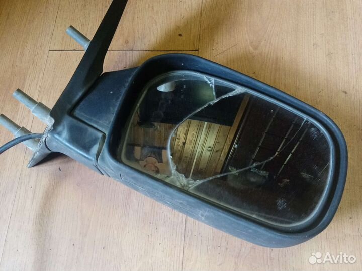 Зеркало правое на Ниву Шевроле