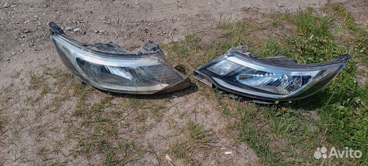 Фара KIA RIO III