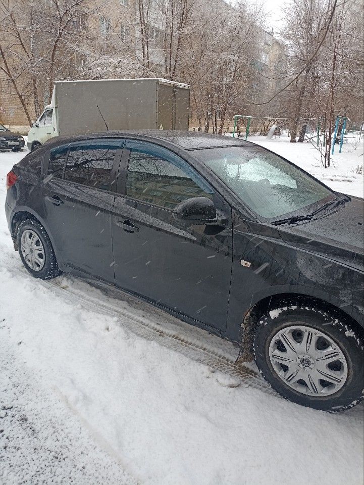 Chevrolet Cruze: фото владельца