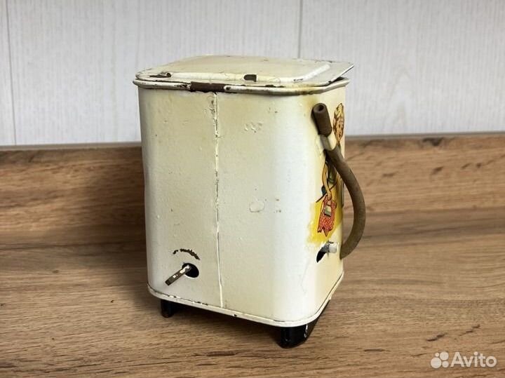 Заводная игрушка СССР