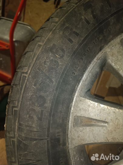 Колеса зимние 235 65 R17