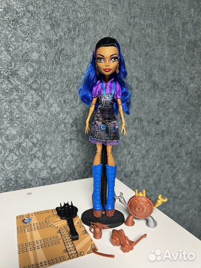 Куклы Монстер Хай разные