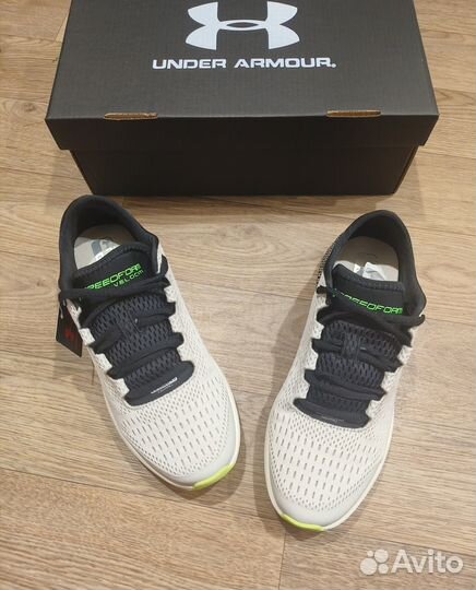 Кроссовки новые Under Armour Speedform lux бежевые