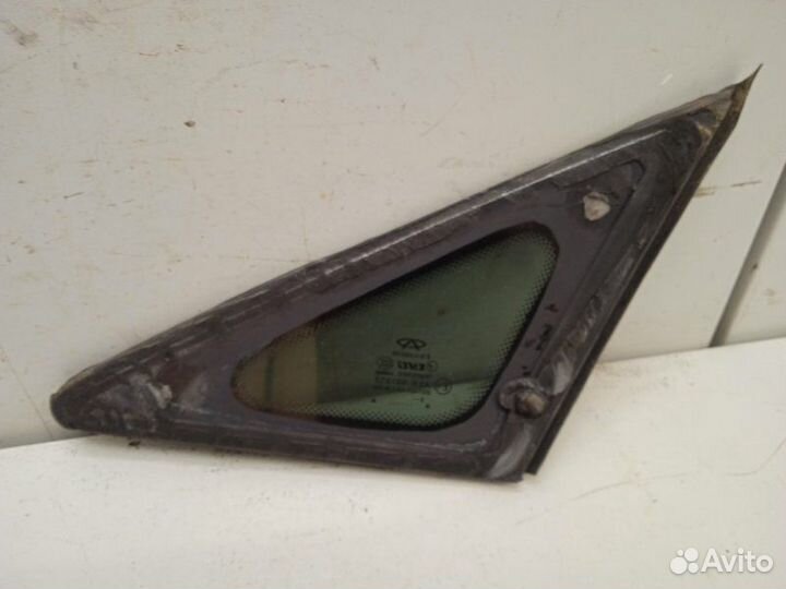 Стекло глухое пер. правое Chery Cross Eastar 2.0