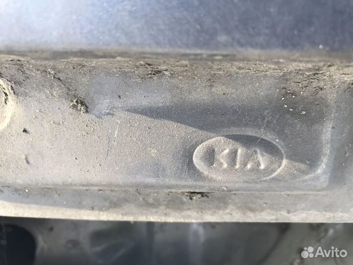 Крыло заднее правое Киа Соренто Kia Sorento 2008 г
