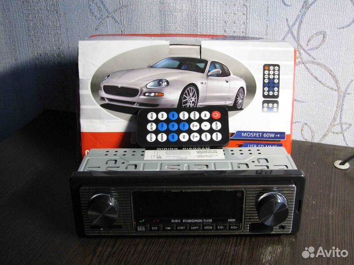 Радиоприёмник в стиле ретро