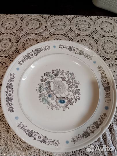 Большая тарелка блюдо