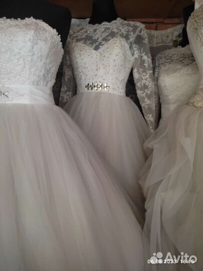 Свадебное платье