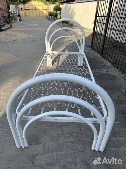 Кровать металлическая односпальная