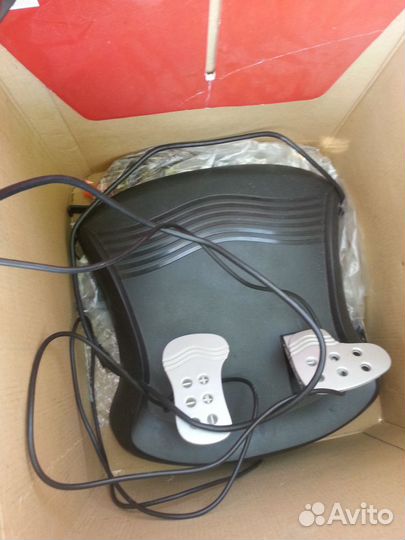 Продам руль с педалями. Вибро отдача