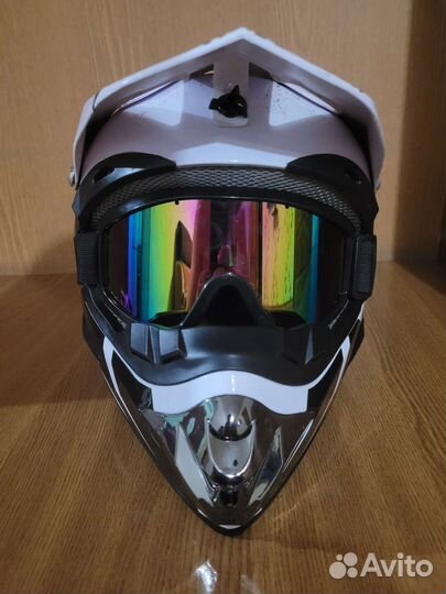 Мотошлем кроссовый