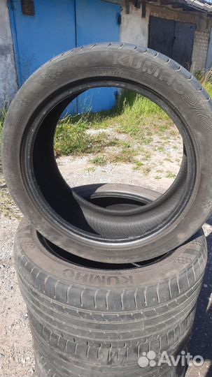 Kumho Ecsta HS51 215/50 R17