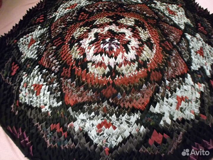 Ковер круглый(диаметр 1,4 метра).Ручная работа