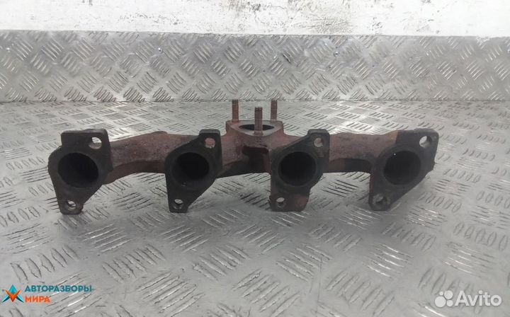 Коллектор выпускной Peugeot 307 2001