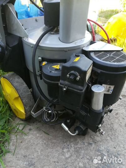 Мойка HD 13/18. Есть бытовой с подогревом