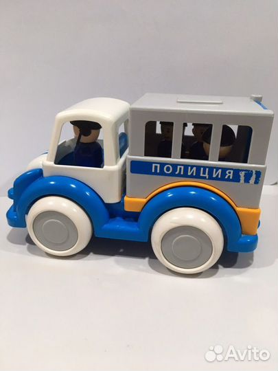 Полицейская машина