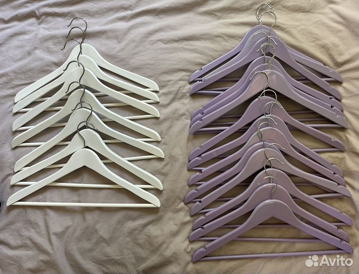 Вешалки плечики IKEA деревянные белые и сиреневые
