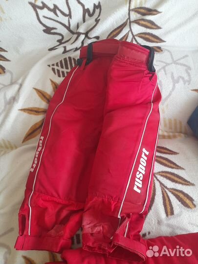 Безрукавка, водолазка, бриджи