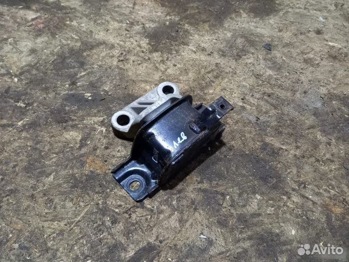 Опора двигателя левая Opel Corsa D Z12XEP 2007