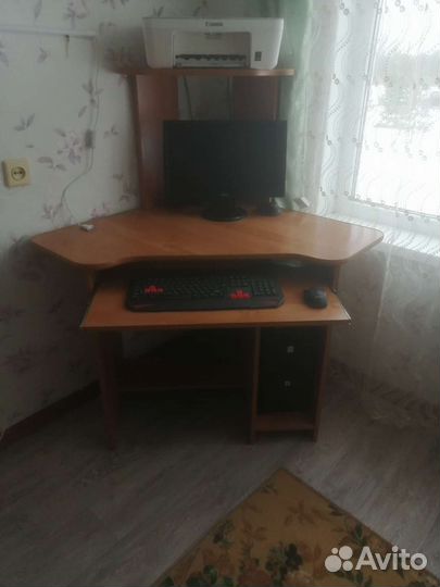 Компьютерный стол бу