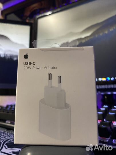 Оригинальный блок питания Apple iPhone 20w USB-C