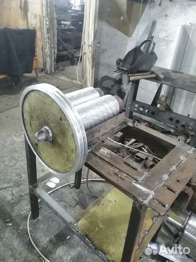 Плющилка зерна