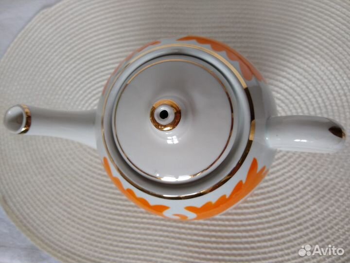 Чайник фарфоровый 1.5 л