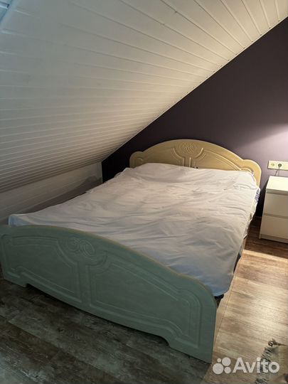 Кровать с матрасом 160х200 бу