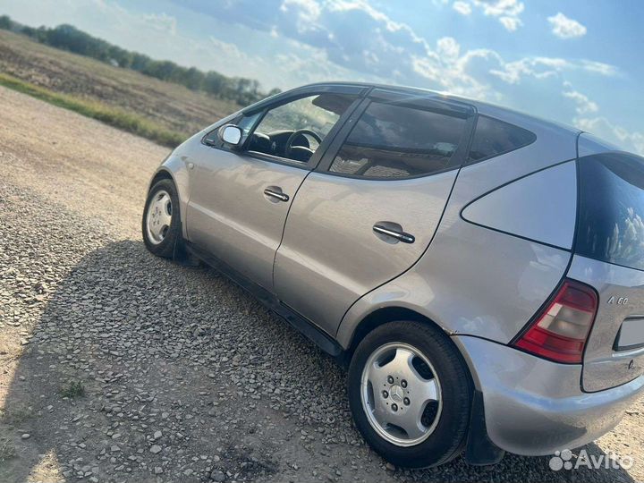 Mercedes-Benz A-класс 1.6 МТ, 1998, 203 499 км